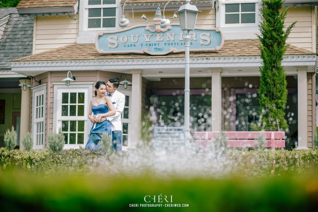 Beautiful Couple Pre-Wedding Kim and Chris from Vietnam at Chocolate Ville, Bangkok