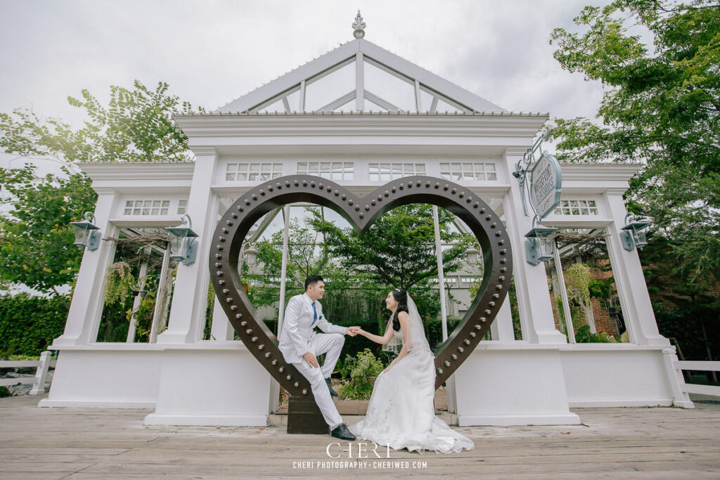 Beautiful Couple Pre-Wedding Kim and Chris from Vietnam at Chocolate Ville, Bangkok