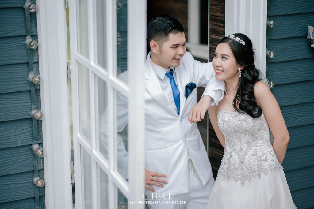 Beautiful Couple Pre-Wedding Kim and Chris from Vietnam at Chocolate Ville, Bangkok