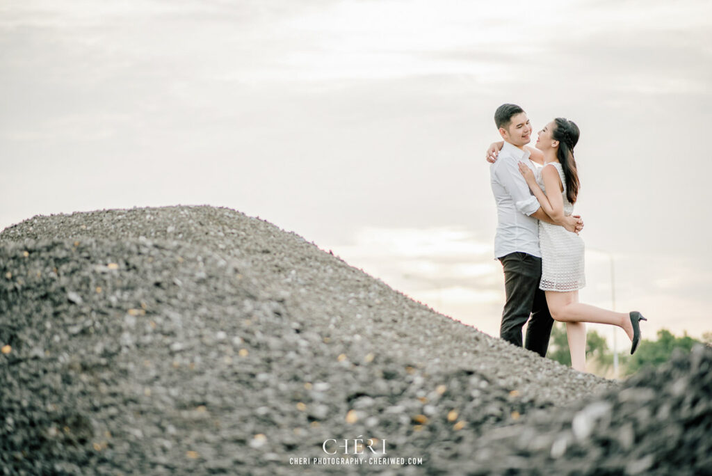 Beautiful Couple Pre-Wedding Kim and Chris from Vietnam at Chocolate Ville, Bangkok