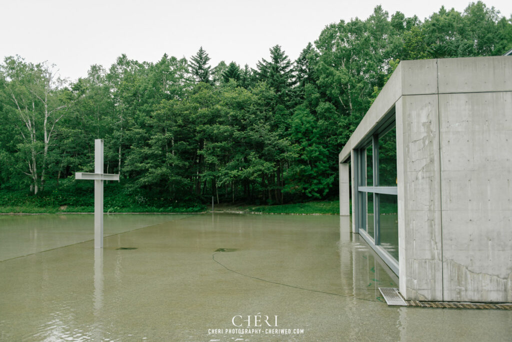 Chapel on the water at Hoshino Resorts - Japan Wedding