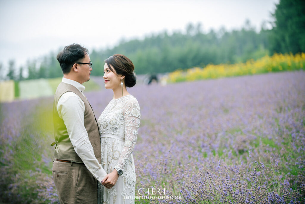 Hokkaido Pre Wedding Photography, Japan - Tomita Farm