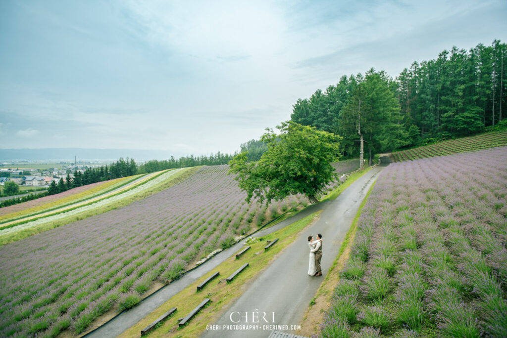 Hokkaido Pre Wedding Photography, Japan - Tomita Farm