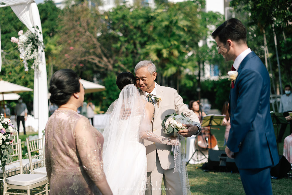 Baan Dusit Thani Western Wedding Ceremony Bangkok Thailand