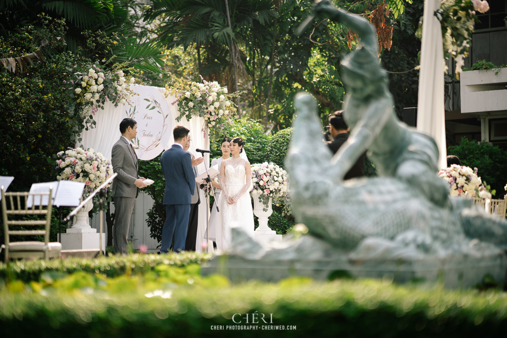 Baan Dusit Thani Western Wedding Ceremony Bangkok Thailand