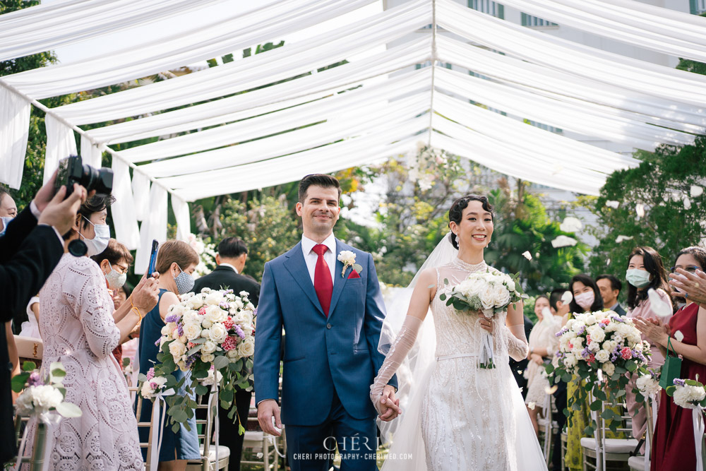 Baan Dusit Thani Western Wedding Ceremony Bangkok Thailand