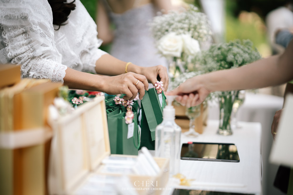 Baan Dusit Thani Western Wedding Ceremony Bangkok Thailand