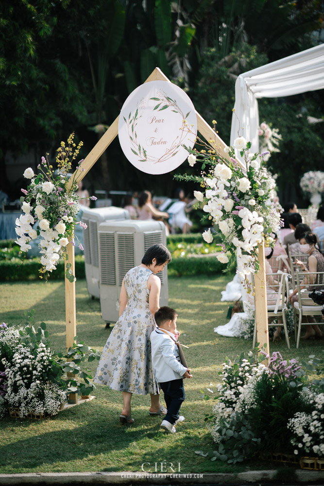 Baan Dusit Thani Western Wedding Ceremony Bangkok Thailand