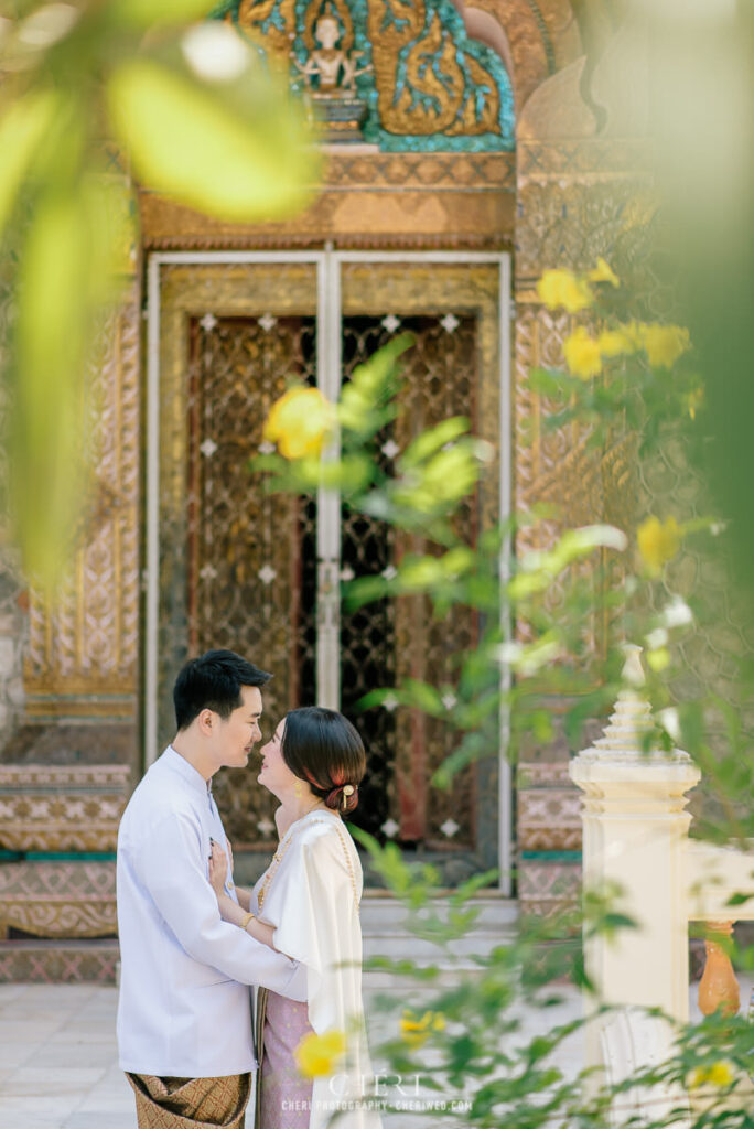 Hua Hin Beach Pre Wedding Photoshoot Isssay and Picasso from China