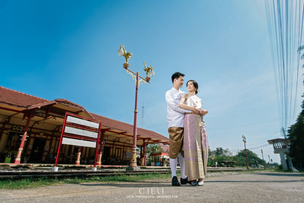 Hua Hin Beach Pre Wedding Photoshoot Isssay and Picasso from China