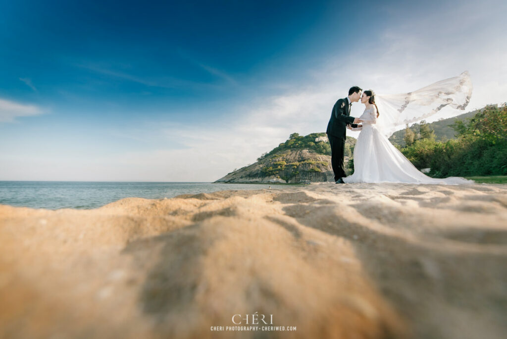 Hua Hin Beach Pre Wedding Photoshoot Isssay and Picasso from China