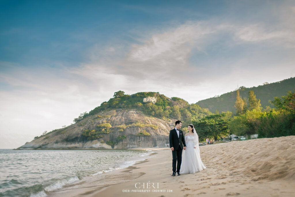 Hua Hin Beach Pre Wedding Photoshoot Isssay and Picasso from China