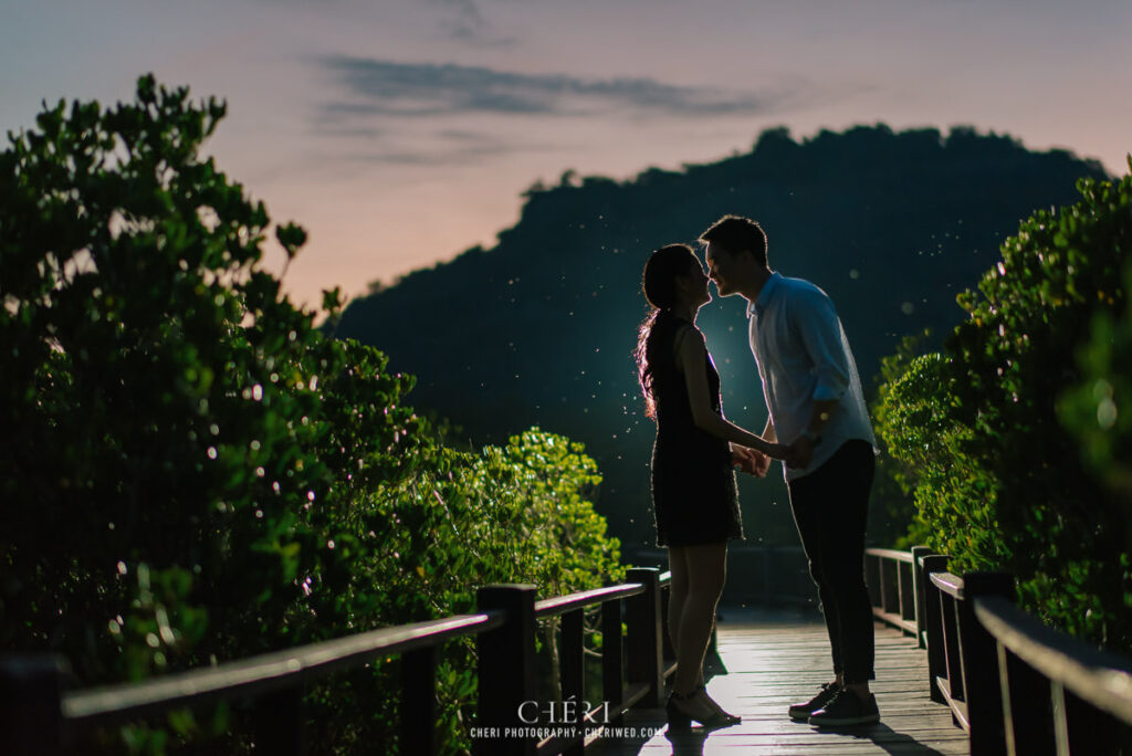 Hua Hin Beach Pre Wedding Photoshoot Isssay and Picasso from China