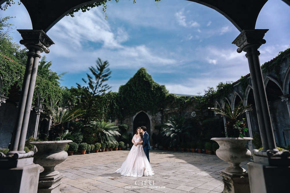 Benedict Studio Pre-Wedding Singaporean Couple's Photoshoot in Bangkok