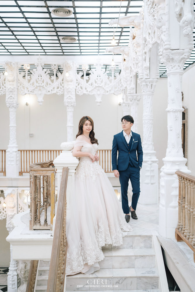 Benedict Studio Pre-Wedding Singaporean Couple's Photoshoot in Bangkok