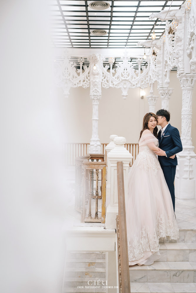 Benedict Studio Pre-Wedding Singaporean Couple's Photoshoot in Bangkok