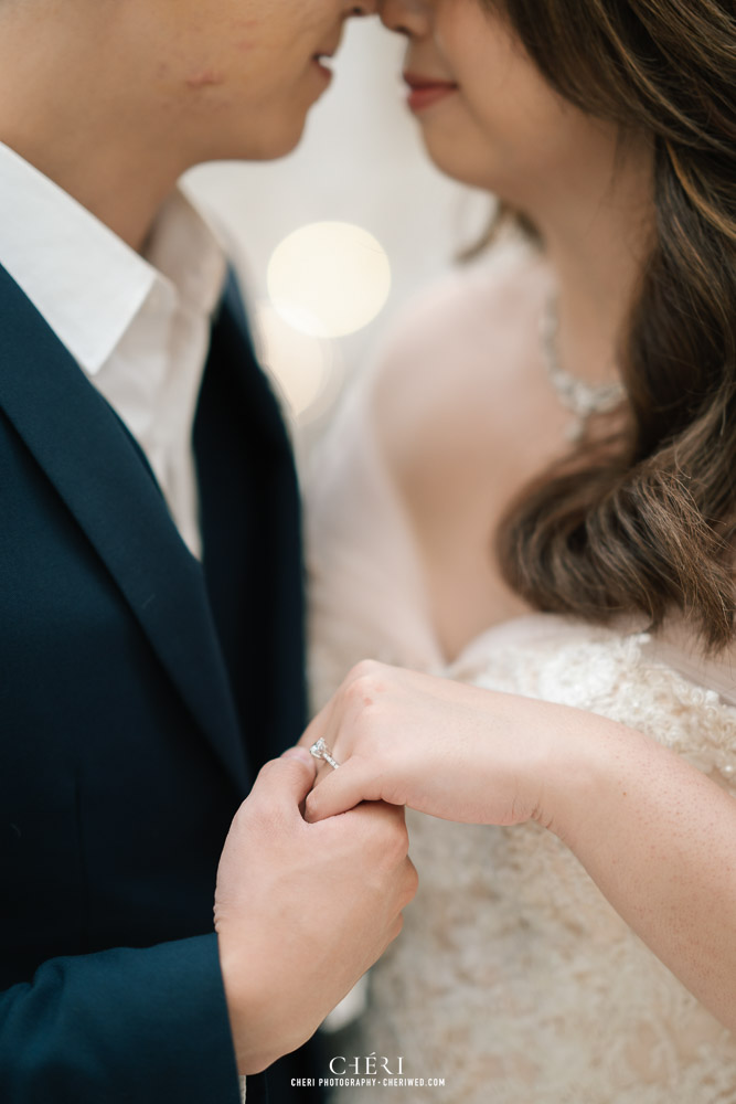 Benedict Studio Pre-Wedding Singaporean Couple's Photoshoot in Bangkok