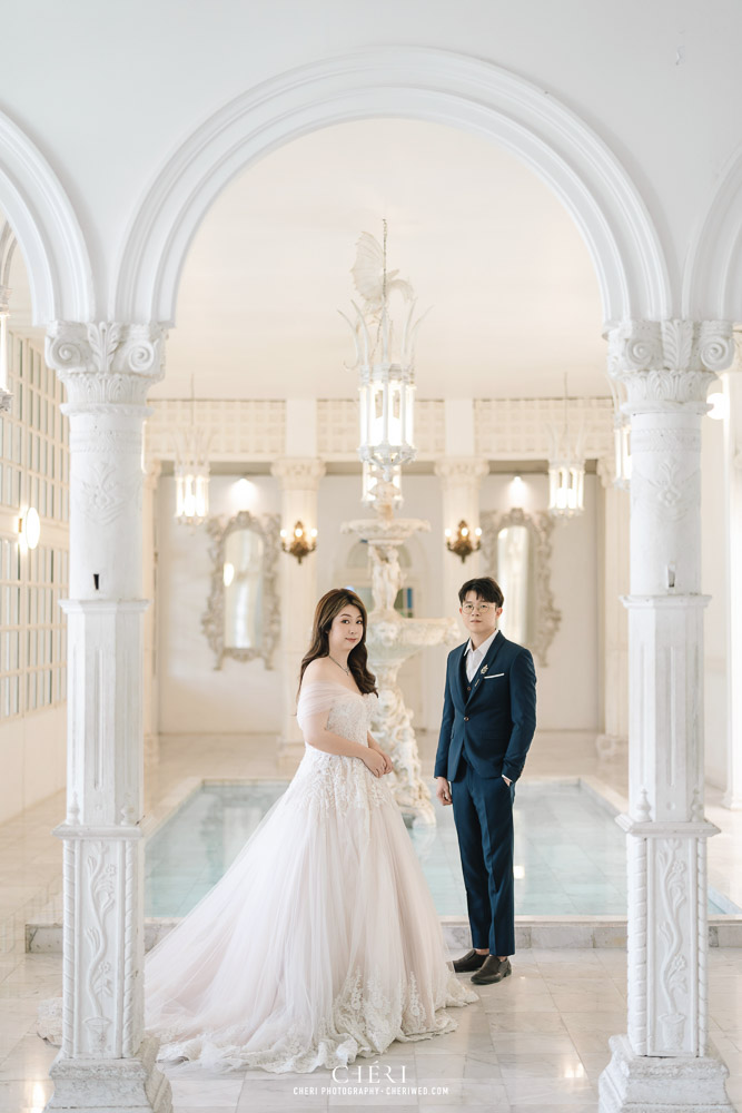 Benedict Studio Pre-Wedding Singaporean Couple's Photoshoot in Bangkok