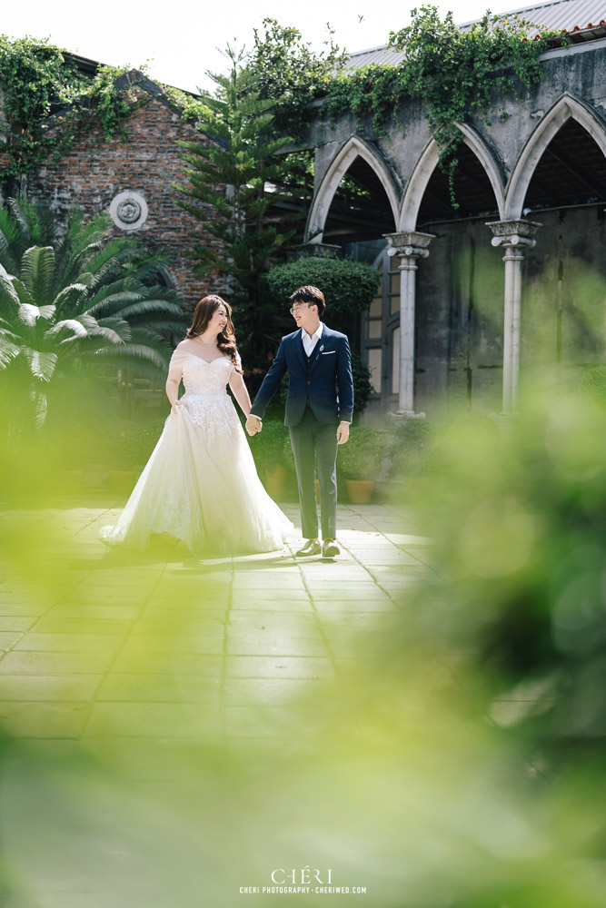 Benedict Studio Pre-Wedding Singaporean Couple's Photoshoot in Bangkok