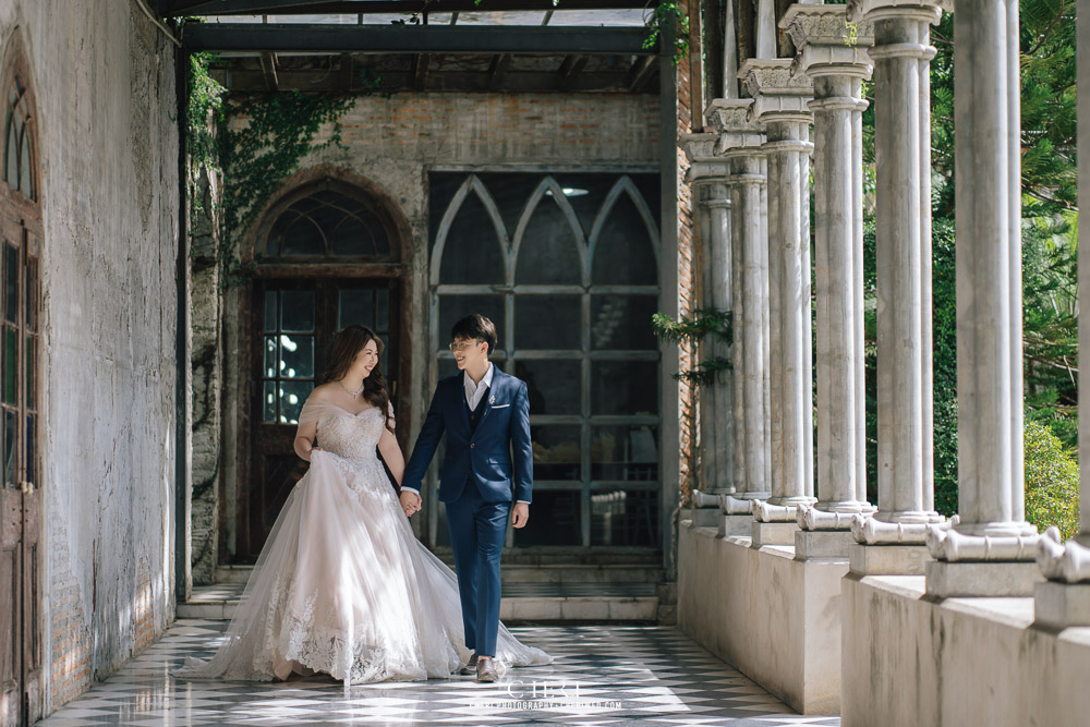 Benedict Studio Pre-Wedding Singaporean Couple's Photoshoot in Bangkok