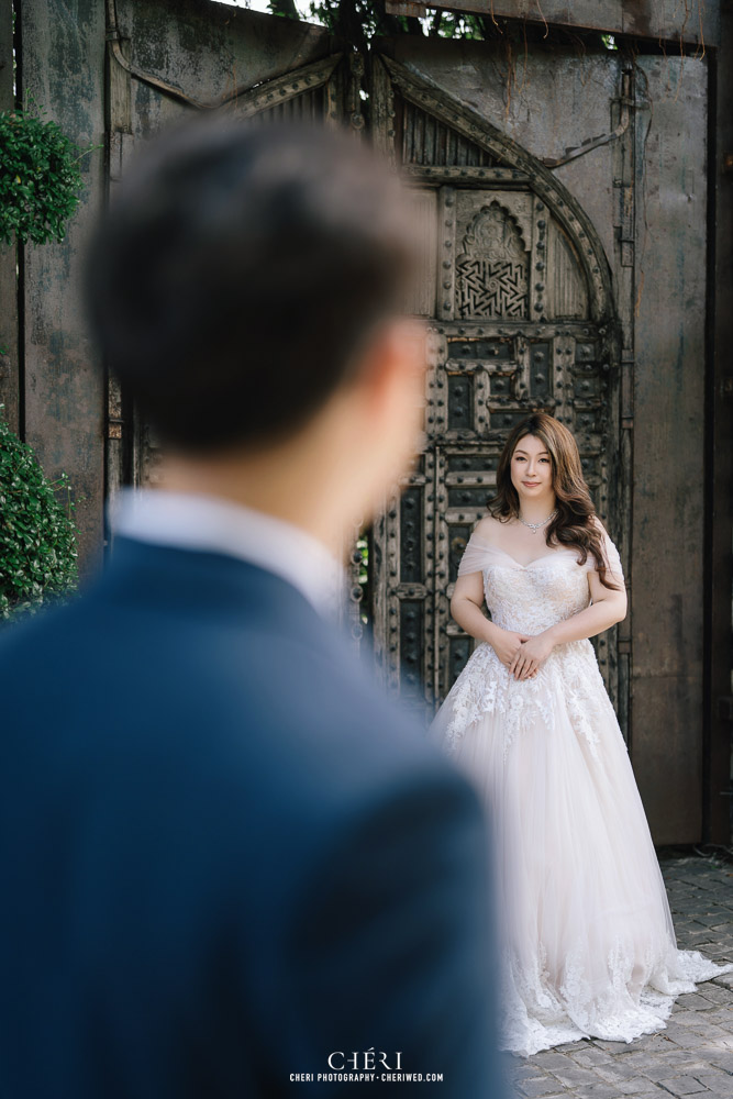 Benedict Studio Pre-Wedding Singaporean Couple's Photoshoot in Bangkok