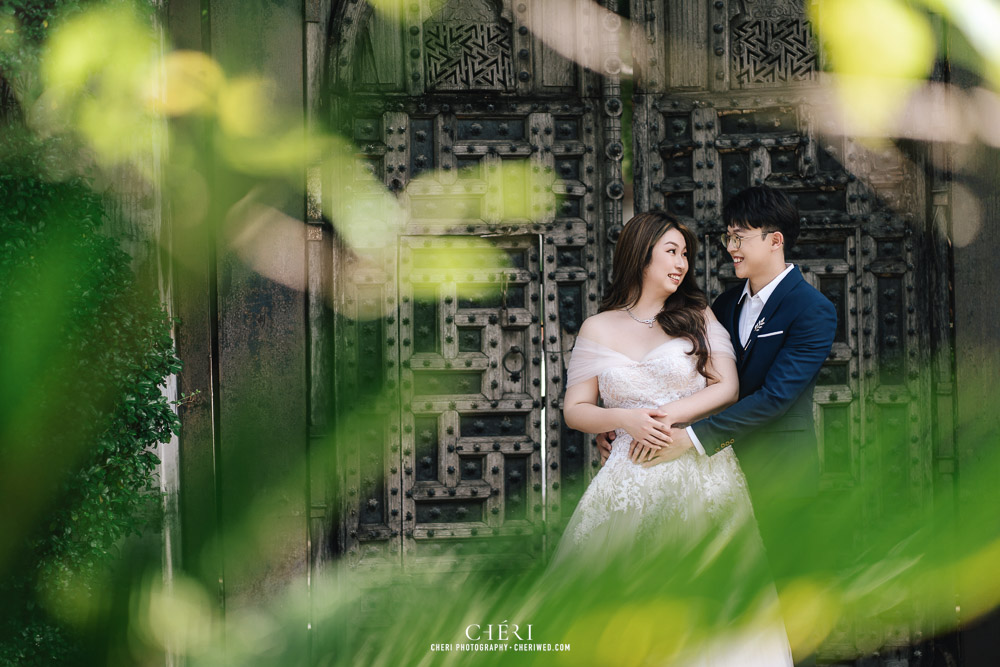 Benedict Studio Pre-Wedding Singaporean Couple's Photoshoot in Bangkok