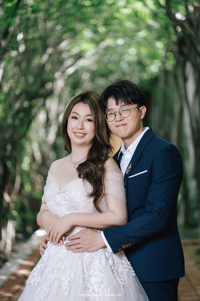 Benedict Studio Pre-Wedding Singaporean Couple's Photoshoot in Bangkok