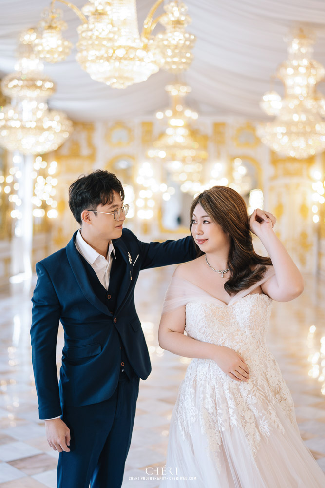 Benedict Studio Pre-Wedding Singaporean Couple's Photoshoot in Bangkok