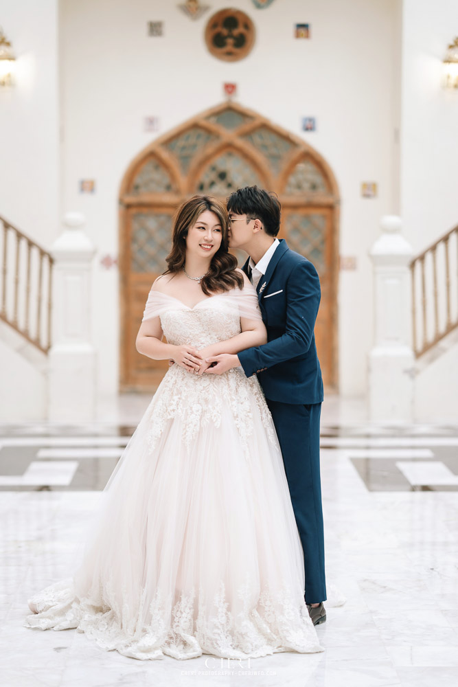 Benedict Studio Pre-Wedding Singaporean Couple's Photoshoot in Bangkok