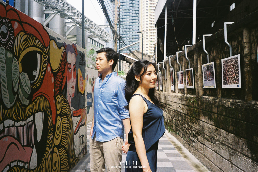 Film Photographer in Bangkok Thailand Pre Wedding Shoot 