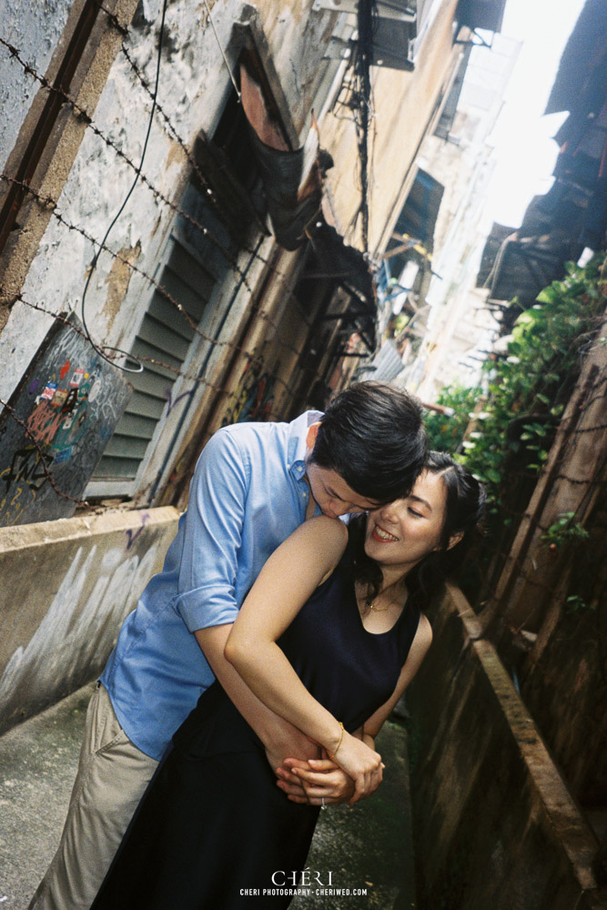 Film Photographer in Bangkok Thailand Pre Wedding Shoot 