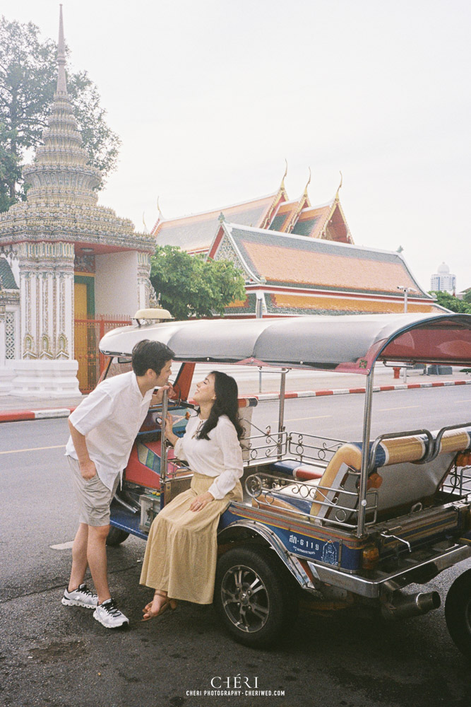 Film Photographer in Bangkok Thailand Pre Wedding Shoot 