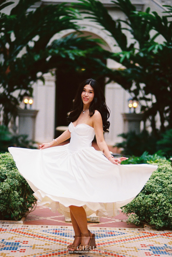 Maison Mystique Khao Yai Pre - Wedding Film Photography - Final romantic portrait